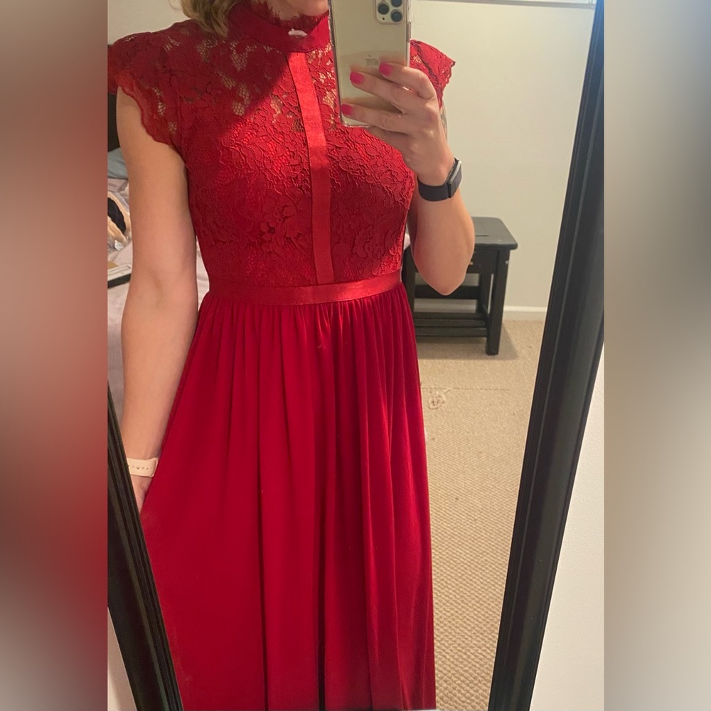 Red lace floor-length gown, Medium